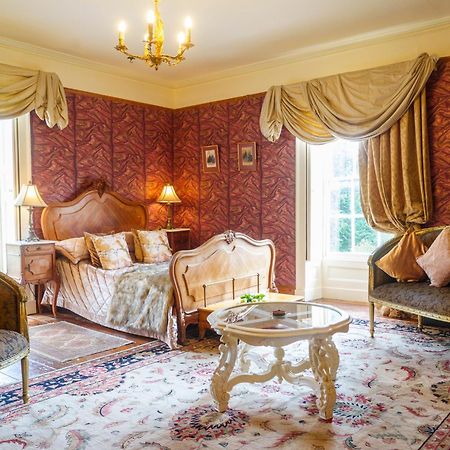 מלון מולד Harrisons Hall Bed & Breakfast מראה חיצוני תמונה