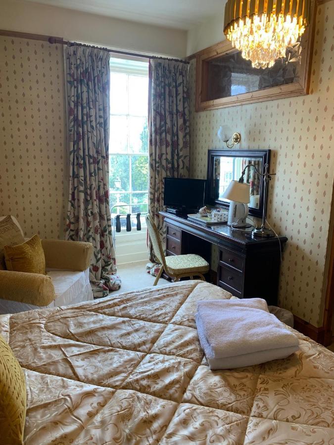 מלון מולד Harrisons Hall Bed & Breakfast מראה חיצוני תמונה
