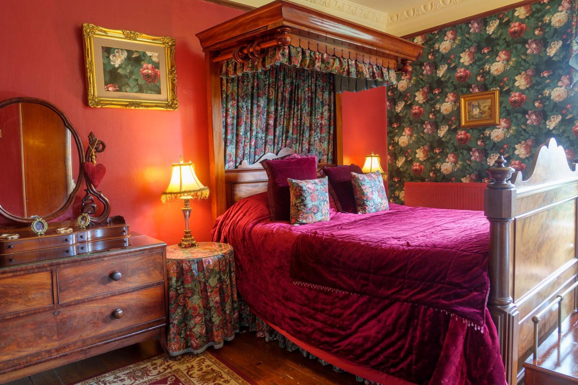 מלון מולד Harrisons Hall Bed & Breakfast מראה חיצוני תמונה